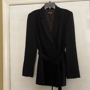 Brooks Brothers black lined overlapping front tie belt blazer. Wool. Size 4.